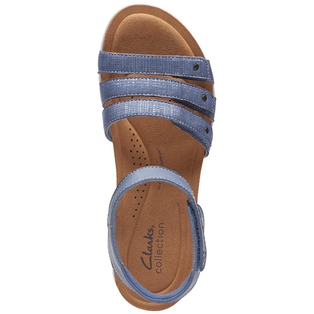商品Clarks|Women's April Dove Studded-Strap Comfort Sandals,价格¥417,第4张图片详细描述