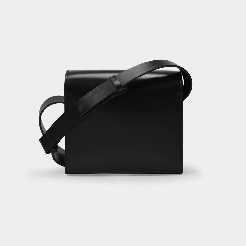 商品Lemaire|Camera Bag in Black Cow Leather,价格¥8506,第3张图片详细描述