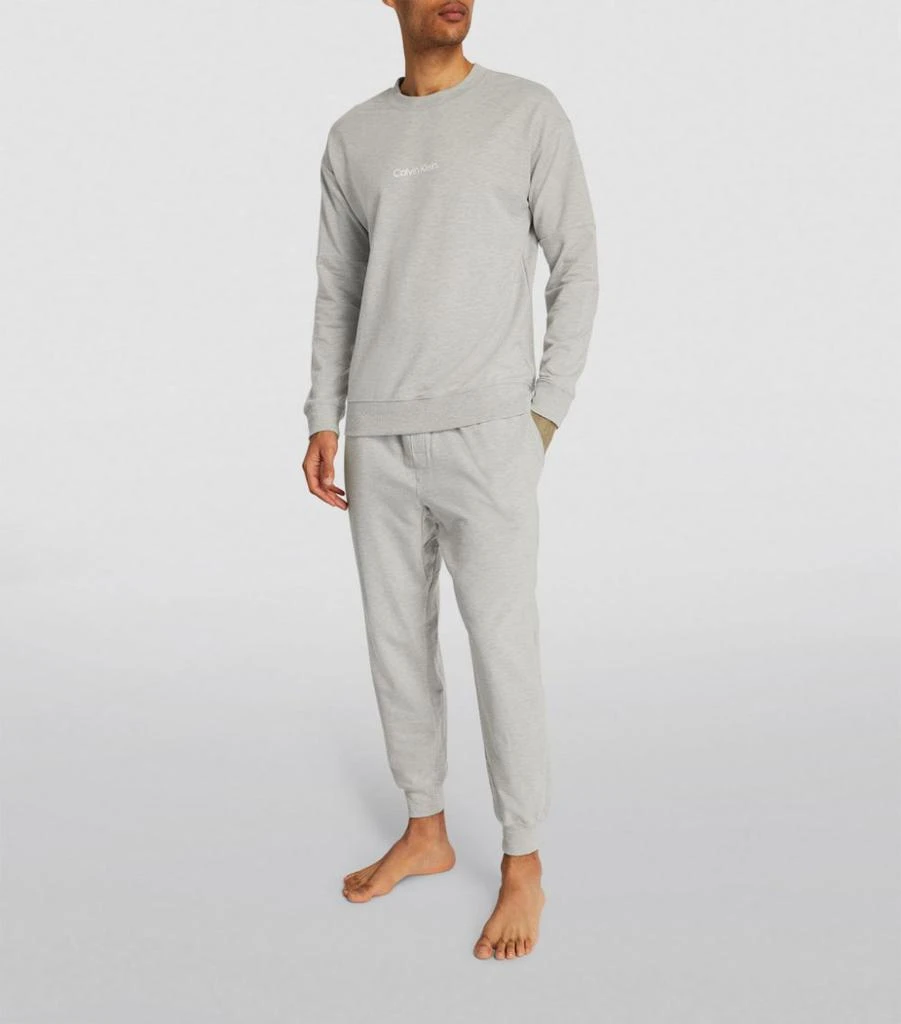 商品Calvin Klein|Modern Structure Sweatpants,价格¥663,第2张图片详细描述