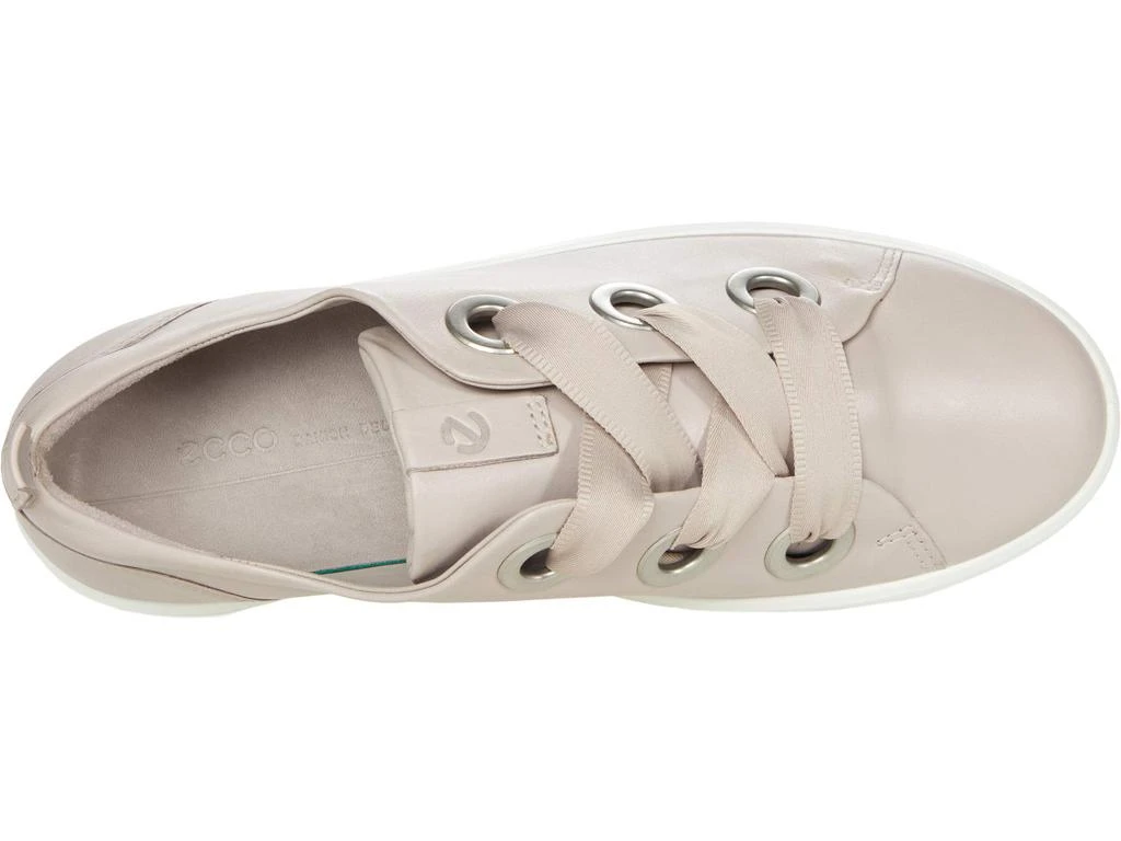 商品ECCO|Soft 8 3-Eyelet Sneaker,价格¥706,第2张图片详细描述