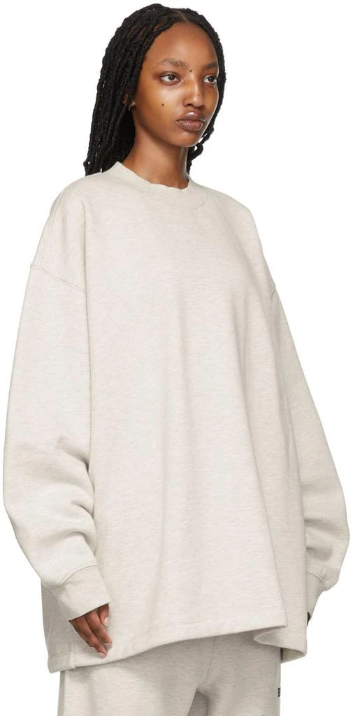 商品Essentials|Off-White Relaxed Sweatshirt,价格¥391,第2张图片详细描述