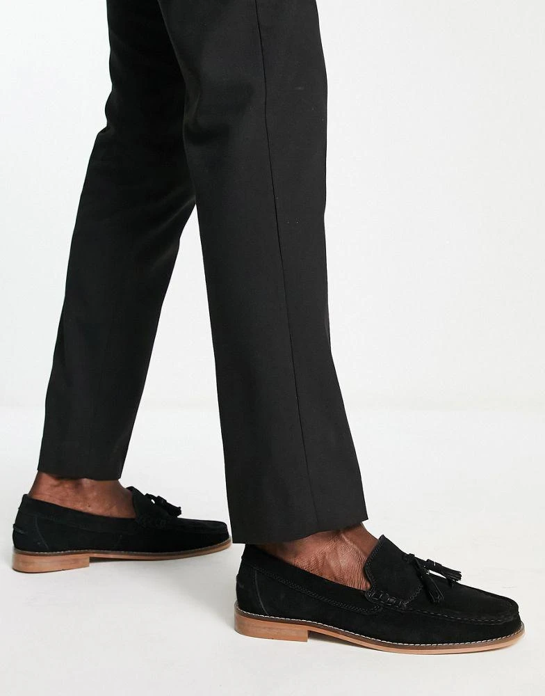 商品ASOS|ASOS DESIGN tassel loafers in black suede leather with natural sole,价格¥355,第4张图片详细描述