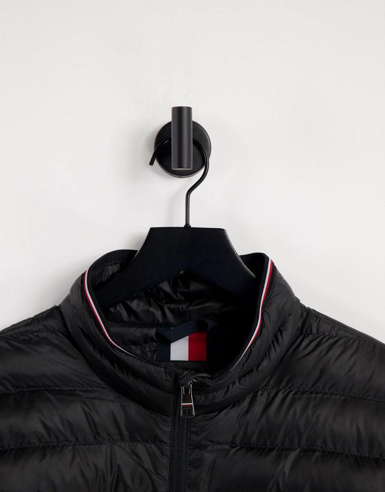 商品Tommy Hilfiger|Tommy Hilfiger Big & Tall packable round jacket in black - BLACK,价格¥1014,第5张图片详细描述