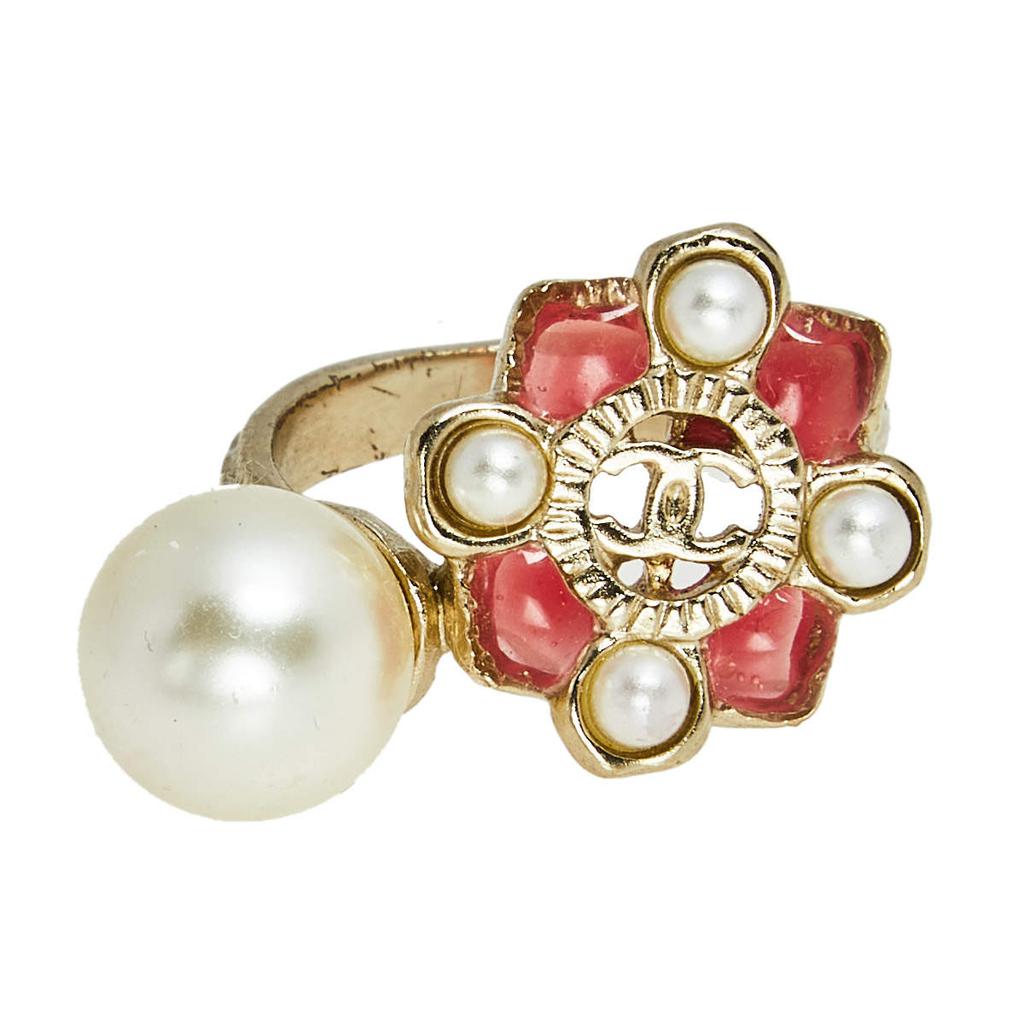 Chanel Pink Gripoix Pearl Gold Tone Floral Cocktail Ring Size EU 54商品第2张图片规格展示