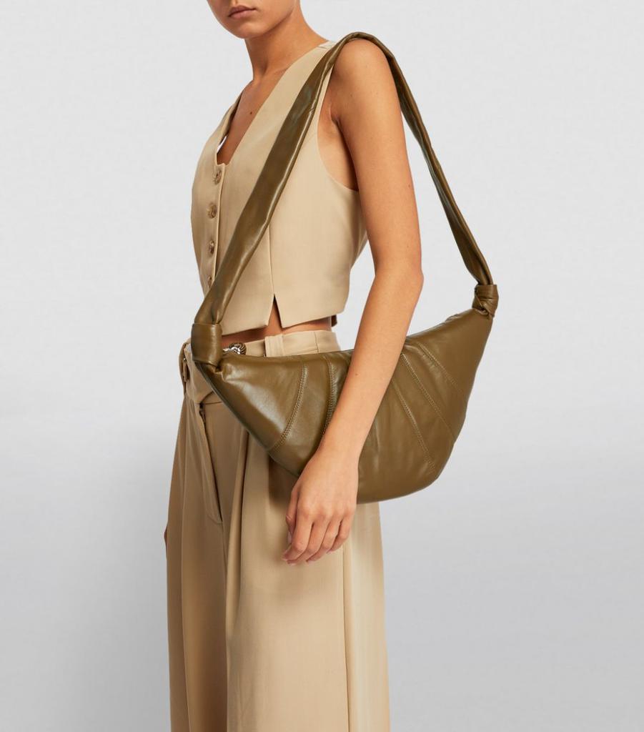 商品Lemaire|Medium Leather Croissant Shoulder Bag,价格¥8132,第4张图片详细描述