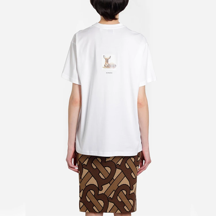 商品[国内直发] Burberry|博柏利  小鹿印花棉质短袖 落肩袖T恤 女款 白色,价格¥2486,第4张图片详细描述