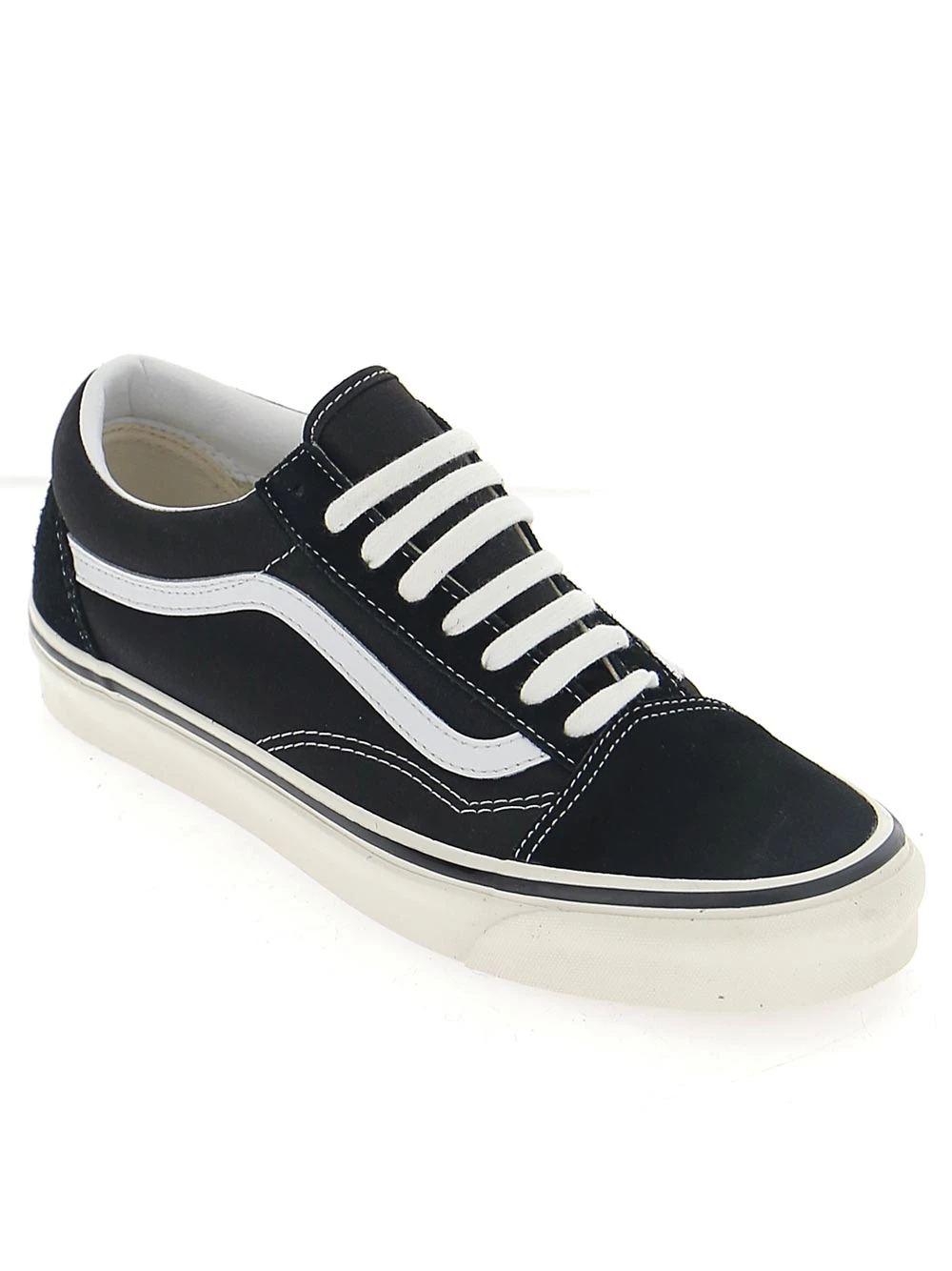 商品Vans|Vans 男士休闲鞋 VN0A38G2PXC1 白色,价格¥580,第3张图片详细描述