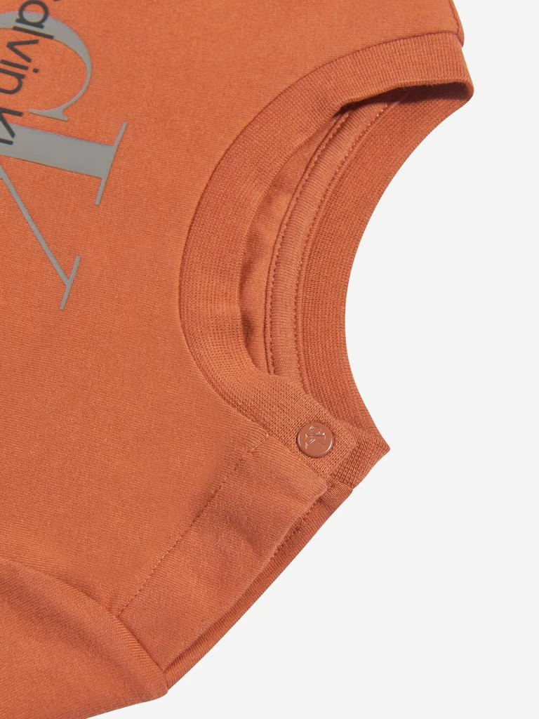 商品Calvin Klein|Baby Monogram T-Shirt in Auburn,价格¥241,第4张图片详细描述