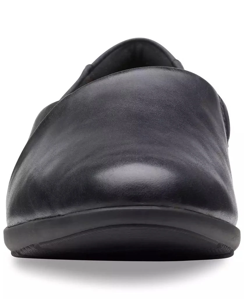 商品Clarks|Women's Jenette Grace Slip-On Flats,价格¥284,第3张图片详细描述