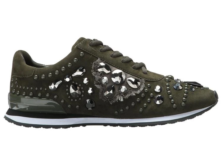 Scarlett Runner Sneaker 商品