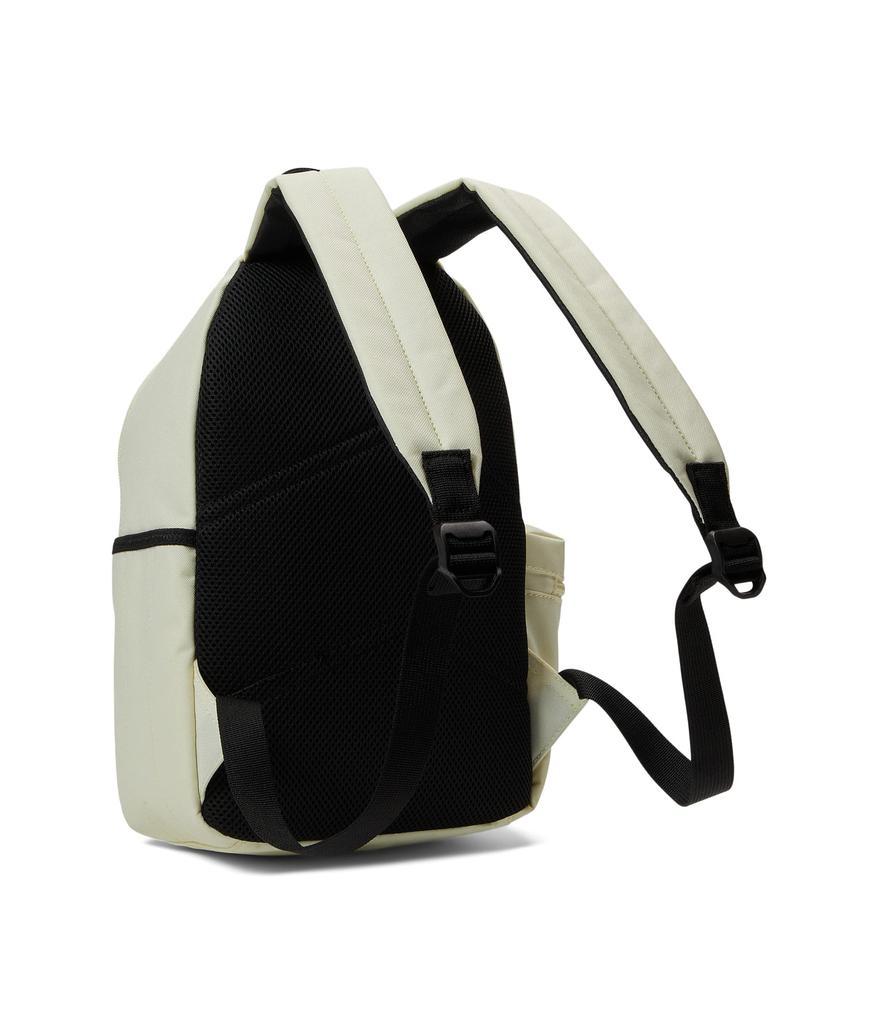 商品Lacoste|Multi-Compartment Backpack,价格¥962,第4张图片详细描述