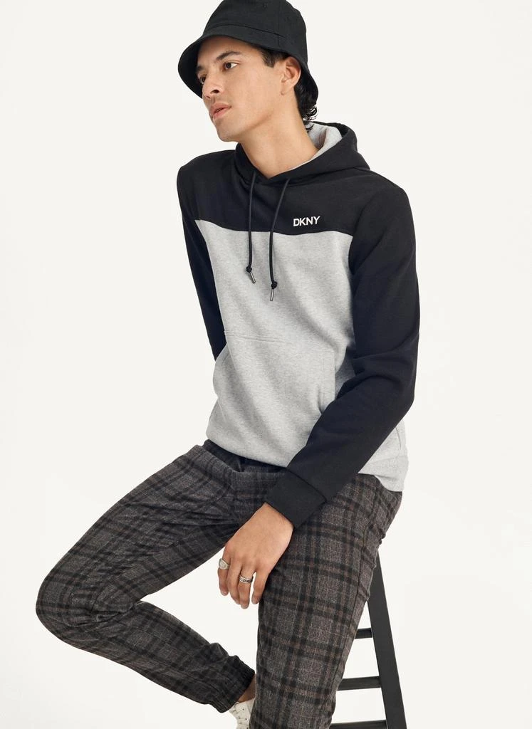 商品DKNY|Logo Fleece Hoodie,价格¥304,第3张图片详细描述