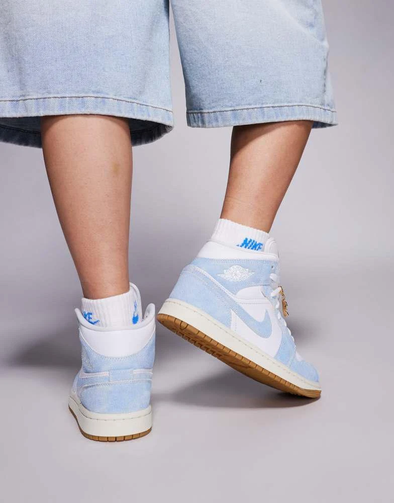 商品Jordan|Nike Air Jordan 1 Mid trainers in white and denim,价格¥1411,第3张图片详细描述