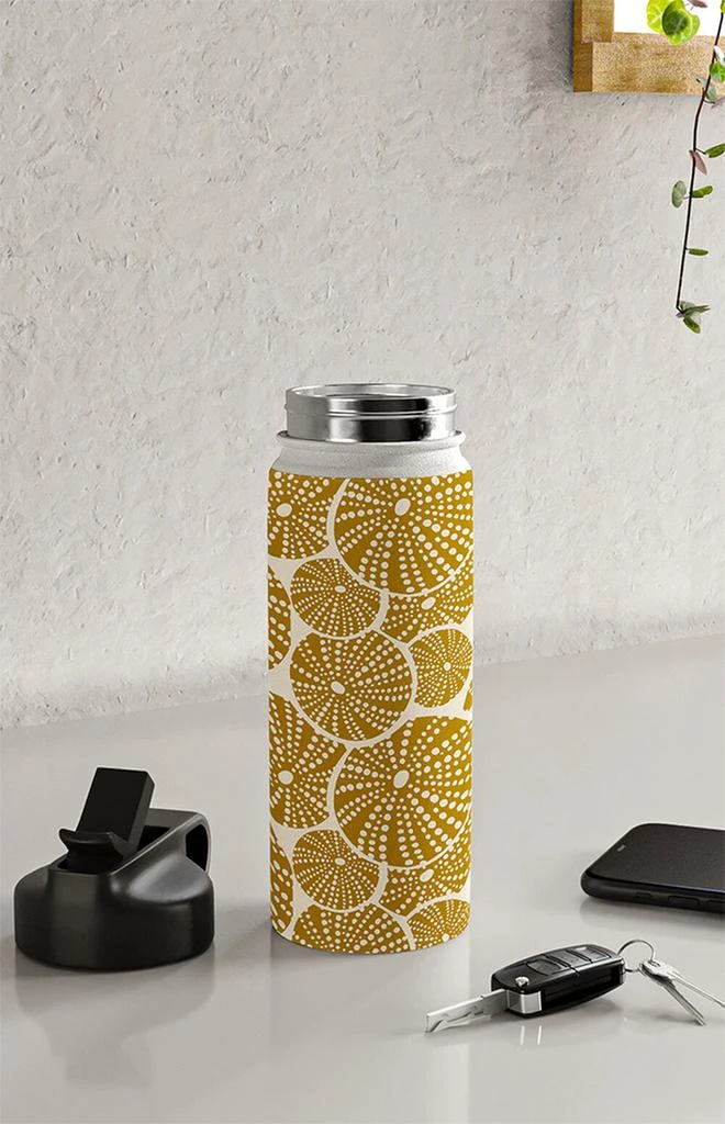 商品DENY Designs|Heather Dutton Bed Of Urchins Water Bottle,价格¥407,第2张图片详细描述