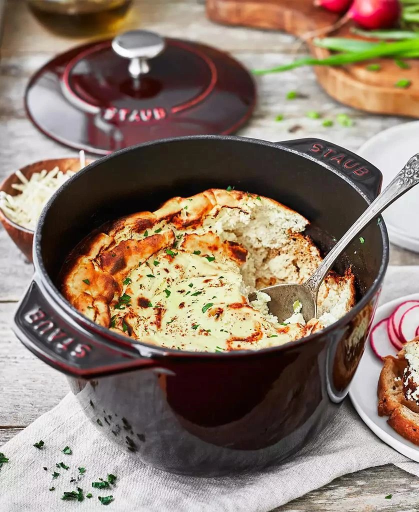 商品Staub|Cast Iron 1.5-Qt. Petite French Oven,价格¥1637,第2张图片详细描述