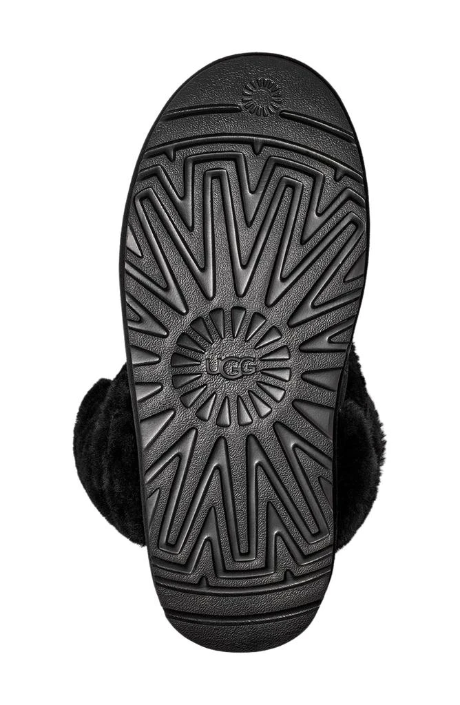商品UGG|Classic Chillapeak Genuine Shearling Trimmed Boot,价格¥1390,第5张图片详细描述