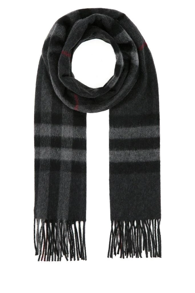 商品Burberry|Burberry Classic Check Scarf,价格¥3502,第1张图片