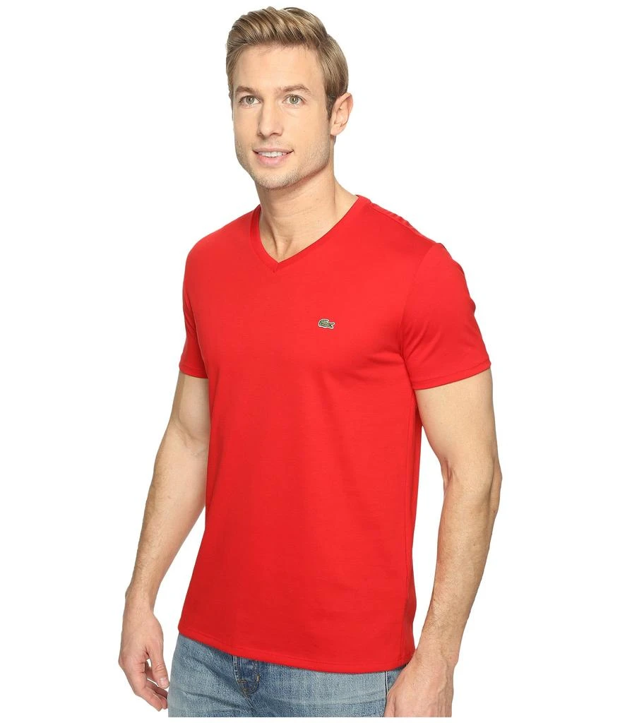 商品Lacoste|Short Sleeve Pima Jersey V-Neck T-Shirt,价格¥305,第2张图片详细描述