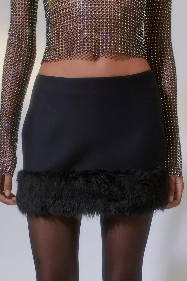 UO Milla Faux Fur Trim Mini Skirt商品第3张图片规格展示