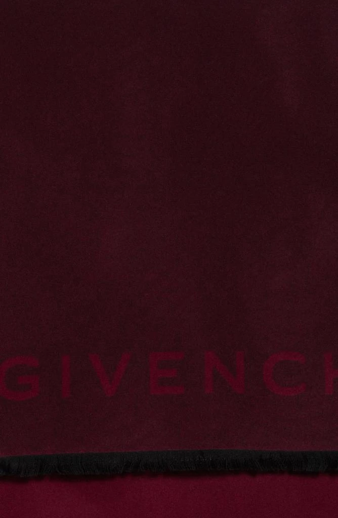 商品Givenchy|Logo 4G Jacquard Wool & Cashmere Oblong Scarf,价格¥2400,第2张图片详细描述