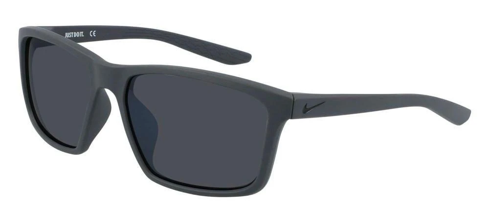 商品NIKE|Nike Valiant Square Frame Sunglasses,价格¥496,第2张图片详细描述