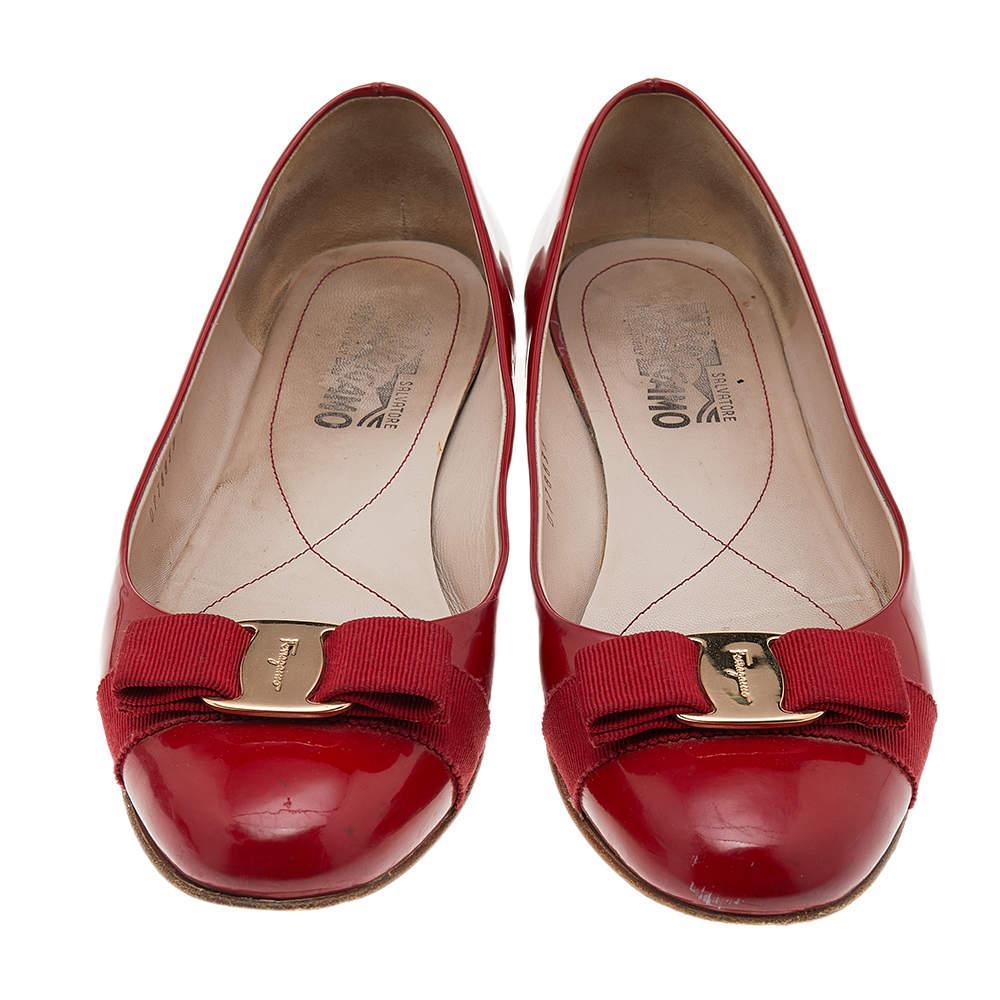 商品[二手商品] Salvatore Ferragamo|Salvatore Ferragamo Red Patent Leather Vara Bow Ballet Flats Size 39.5,价格¥937,第5张图片详细描述