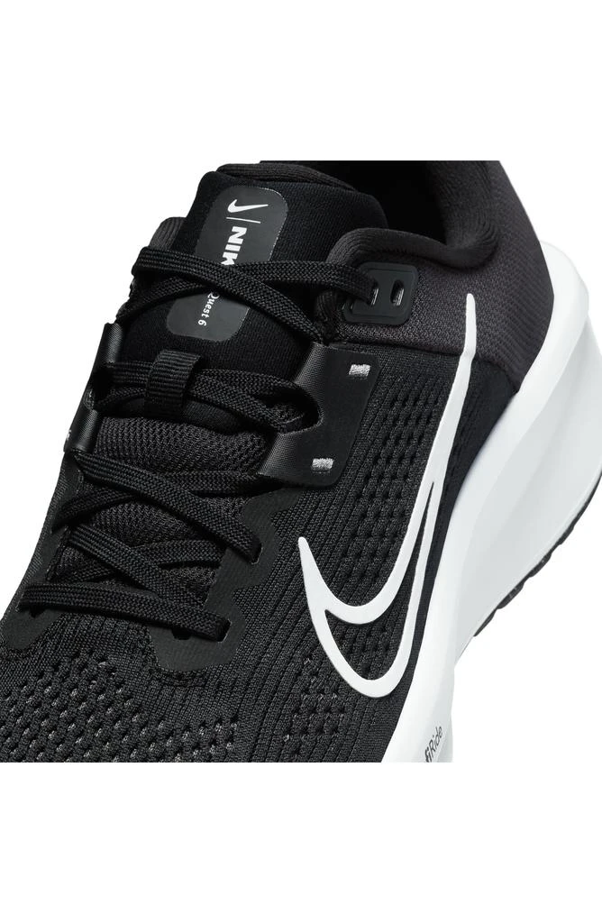 Quest 6 Running Shoe 商品
