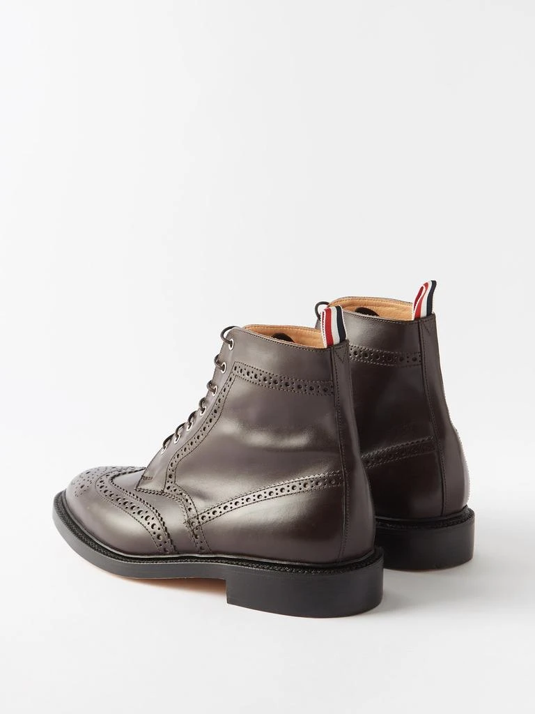 Wingtip perforated leather boots 商品