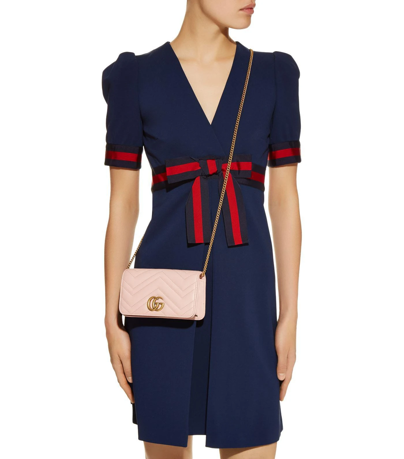 商品Gucci|Mini Marmont Matelassé Cross Body Bag,价格¥7618,第2张图片详细描述