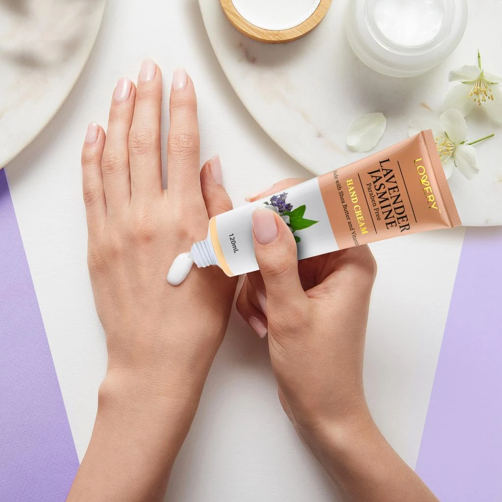 商品Lovery|Lavender Lotion Personal Care Kit 5-Piece Set,价格¥319,第4张图片详细描述