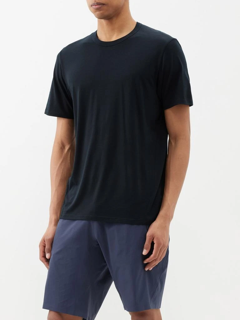 商品Veilance|Frame cotton-jersey T-shirt,价格¥1296,第1张图片