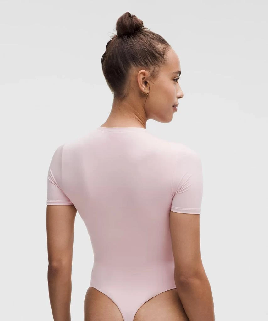 Wundermost Ultra-Soft Nulu Short-Sleeve Crew Thong Bodysuit 商品