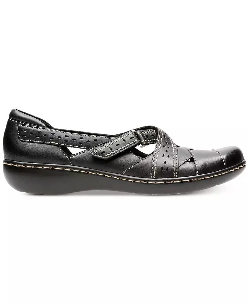 商品Clarks|Collection Women's Ashland Spin Flats,价格¥667,第2张图片详细描述