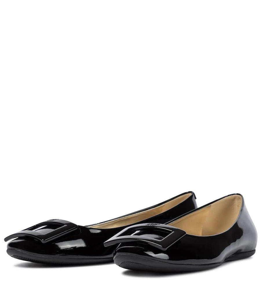 商品Roger Vivier|Gommette patent leather ballet flats,价格¥4351,第5张图片详细描述