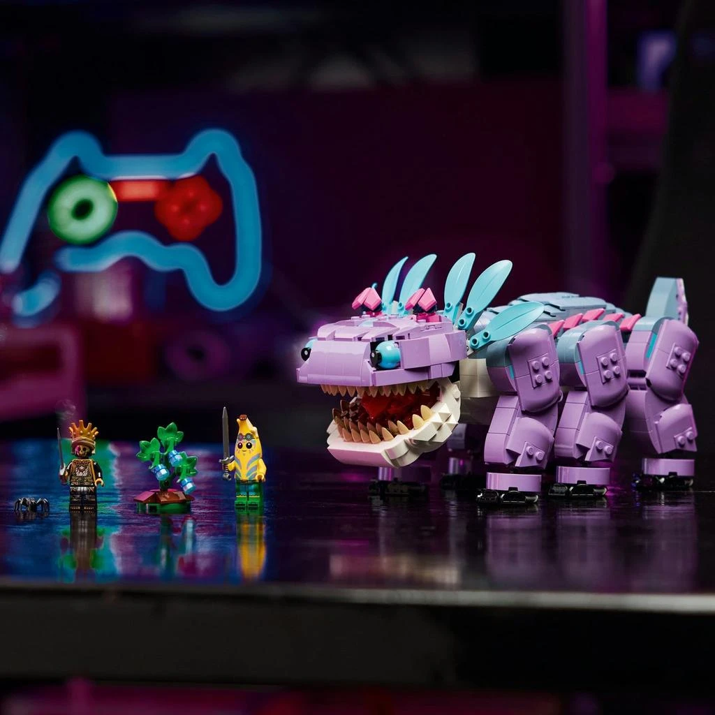 商品LEGO® Fortnite® Klombo Video Game Toy Building Set for Kids and Gamers 77077,价格¥1110,第5张图片详细描述