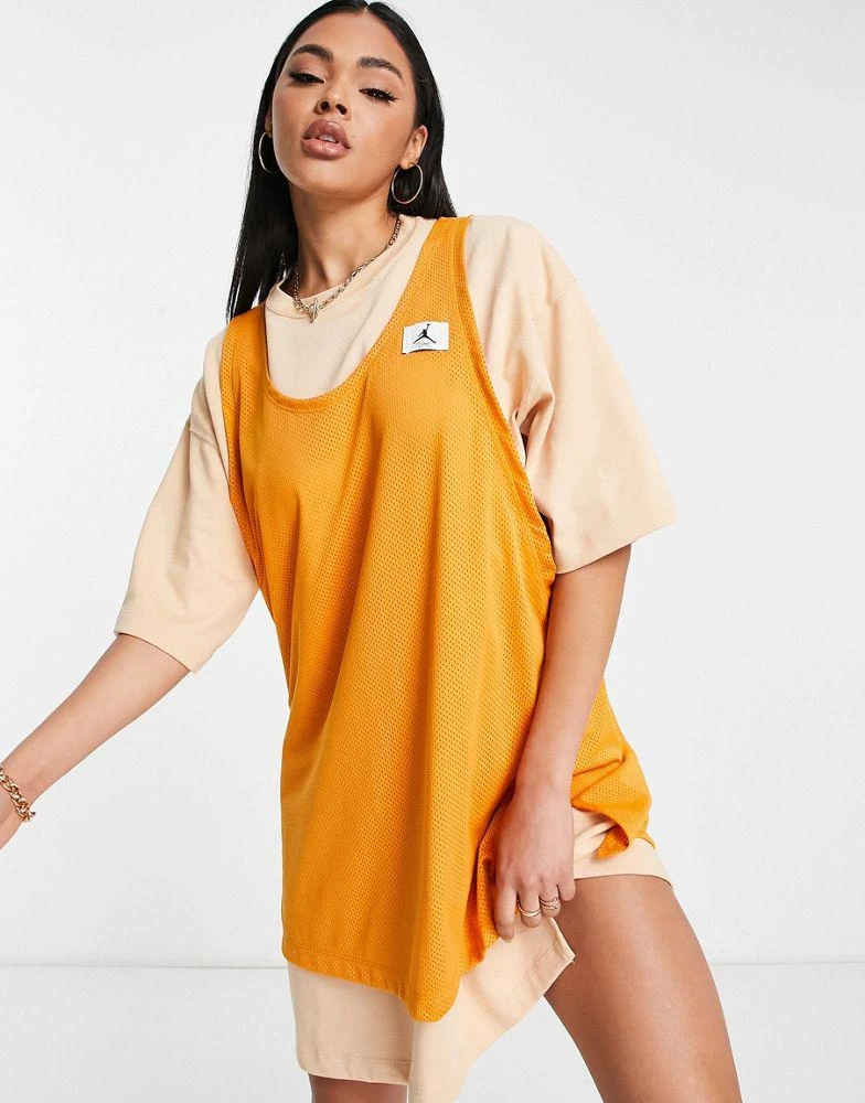 商品Jordan|Jordan Essential layered oversized t-shirt dress in yellow,价格¥266,第1张图片