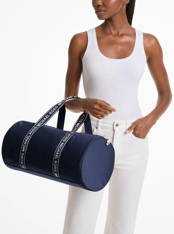 商品Michael Kors|Jet Set Large Nylon Duffel Bag,价格¥802,第4张图片详细描述
