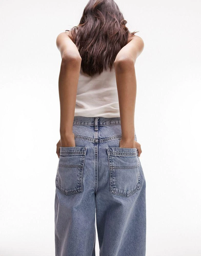 商品Topshop|Topshop high rise Baggy jeans in mid blue,价格¥256,第3张图片详细描述