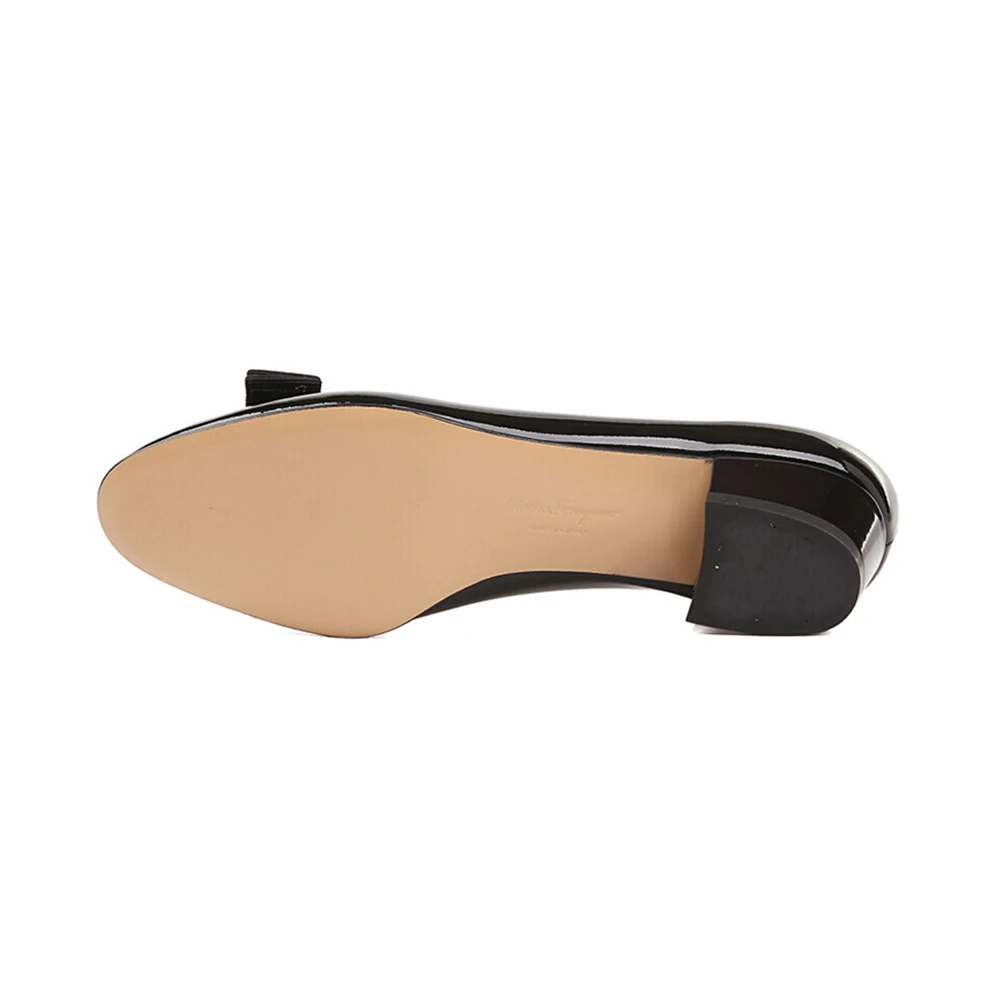 SALVATORE FERRAGAMO 黑色女士低跟鞋 0574572-NP-C-NERO 商品