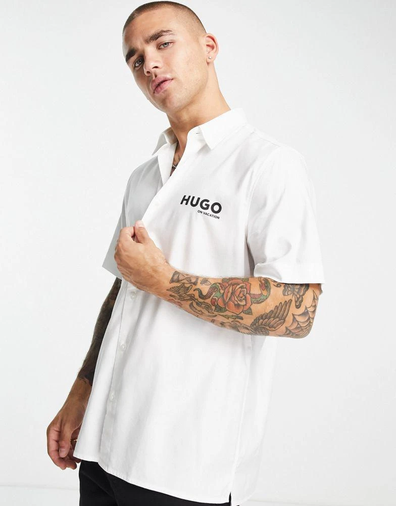 商品Hugo Boss|Hugo Ebor sheer logo short sleeve shirt in white,价格¥691,第2张图片详细描述