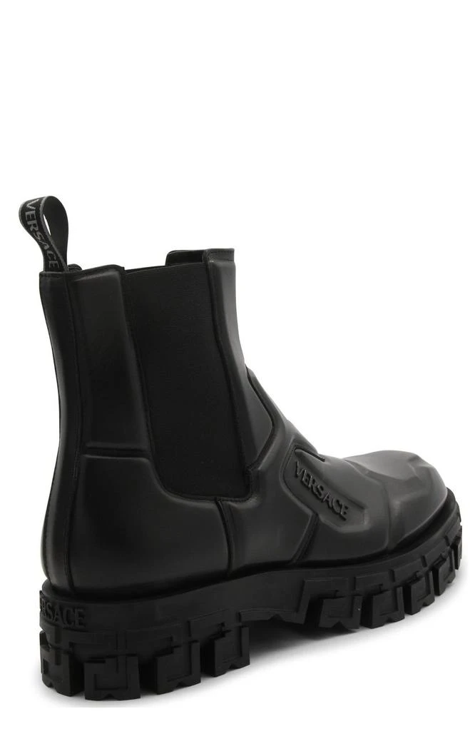 商品Versace|Versace Greca Portico Panelled Round-Toe Boots,价格¥9642,第2张图片详细描述