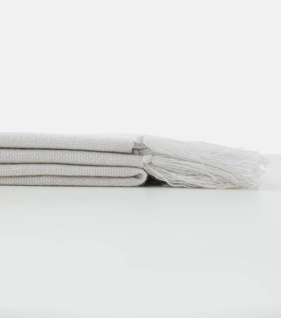 商品Brunello Cucinelli|Fringed cashmere shawl,价格¥14705,第4张图片详细描述