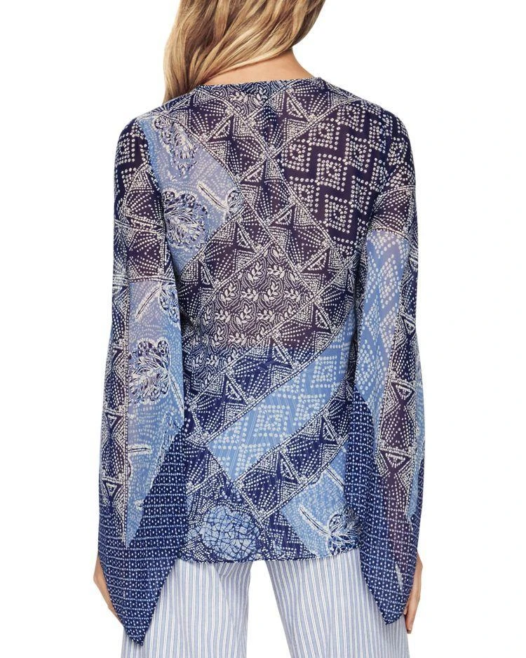 商品BCBG|Batik Print Wrap Blouse,价格¥430,第2张图片详细描述