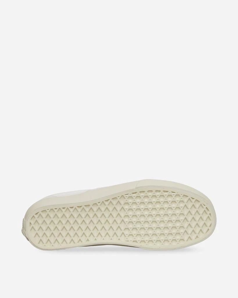 商品Vans|JJJJound Classic Slip-On LX Sneakers True White,价格¥712,第5张图片详细描述