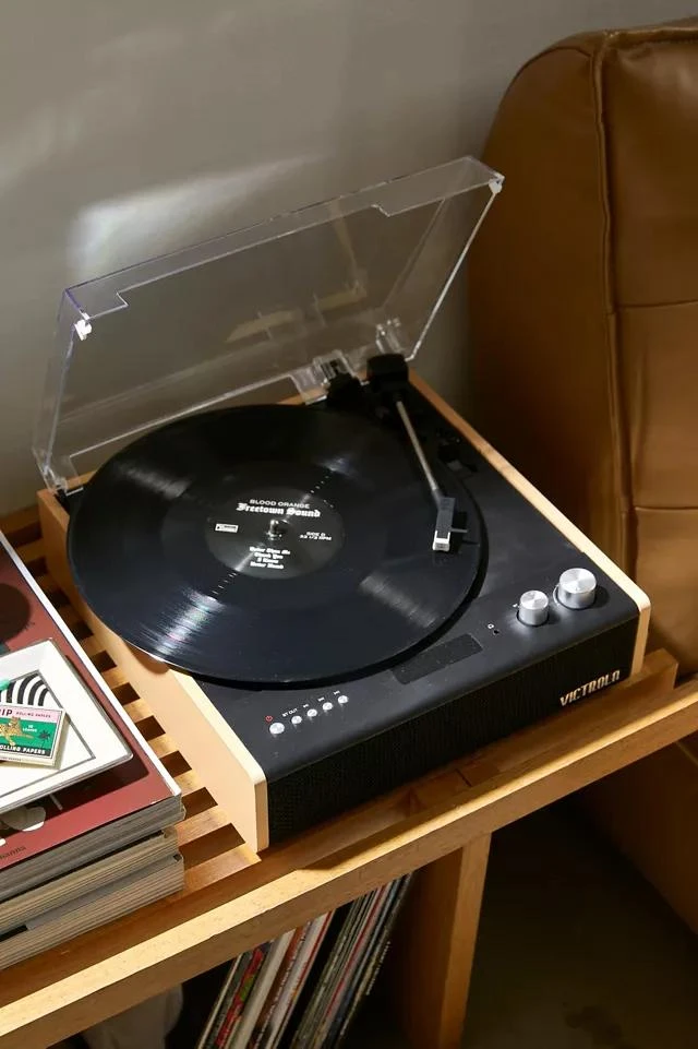 商品Victrola|Victrola Eastwood Bluetooth Record Player,价格¥821,第1张图片