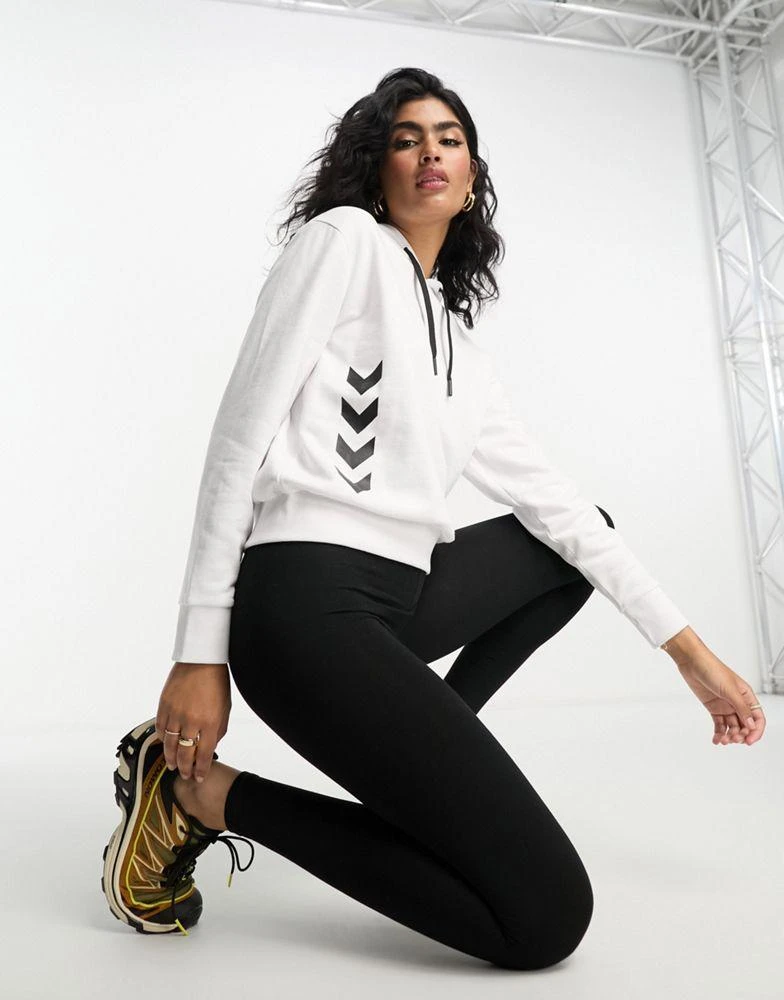商品Hummel|Hummel Classic chevron hoodie in white,价格¥143,第2张图片详细描述