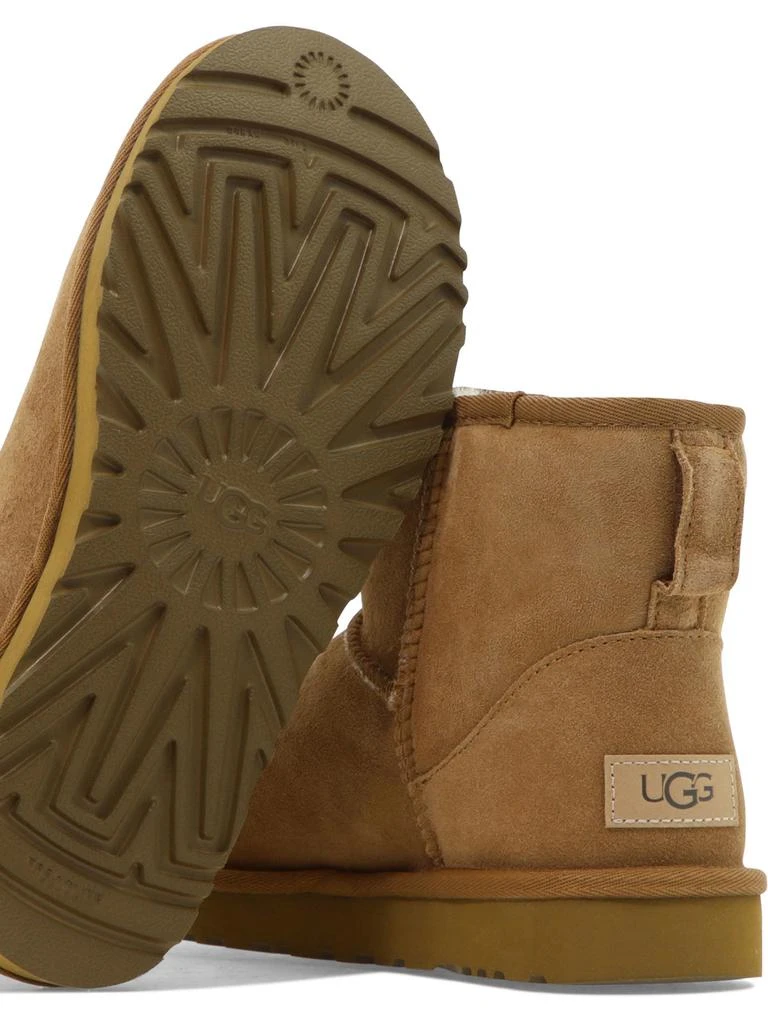 商品UGG|"Classic Mini" ankle boots,价格¥1314,第5张图片详细描述