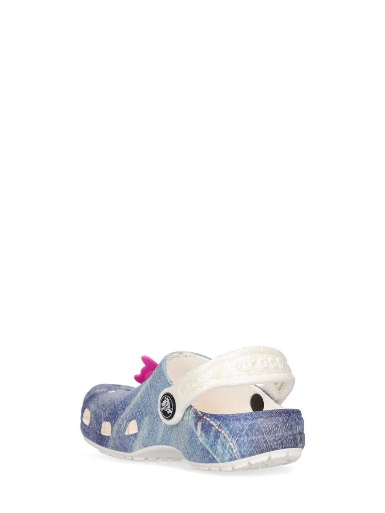 商品Crocs|Denim Print Rubber Crocs W/ Butterfly,价格¥367,第3张图片详细描述