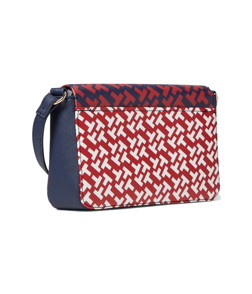 商品Tommy Hilfiger|Beth II Flap Crossbody Bias Bicolor Texture PVC,价格¥300,第2张图片详细描述