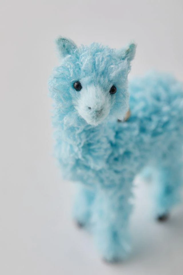 商品Urban Outfitters|Colorful Llama Ornament,价格¥106,第3张图片详细描述